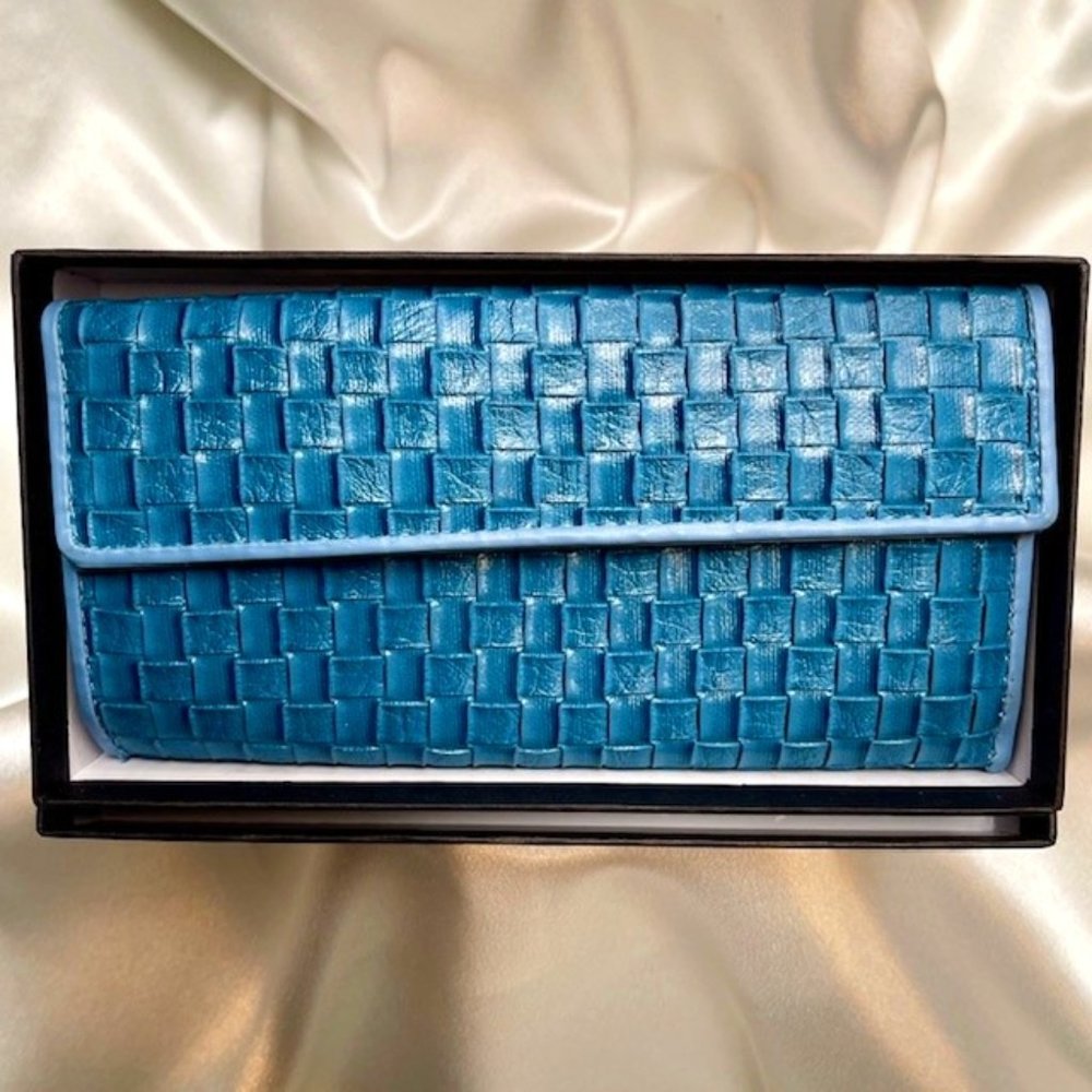 Bijoux Terner Boxed Ladies Wallet - Teal - 7 3/8" x 4" x 1"